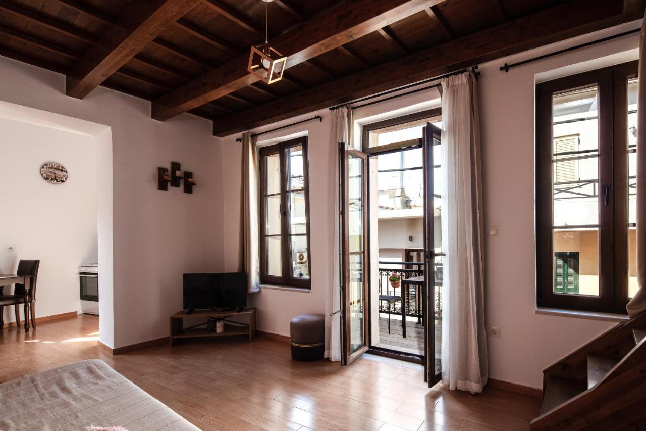 Two Floor Old Town *
